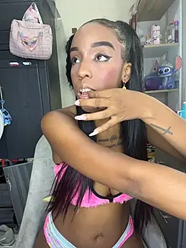 Snapshot of georgis__ chatting on 13, 3, 2026 georgis online show from 13, 3, 2026
