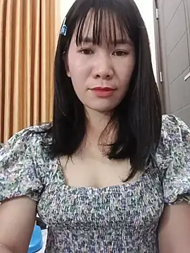 Bondgirl 9 online show from 14, 7, 2026