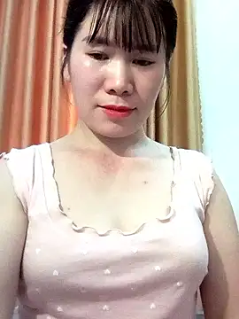 Snapshot of Bondgirl_9 chatting on 16, 5, 2026 Bondgirl 9 online show from 16, 5, 2026