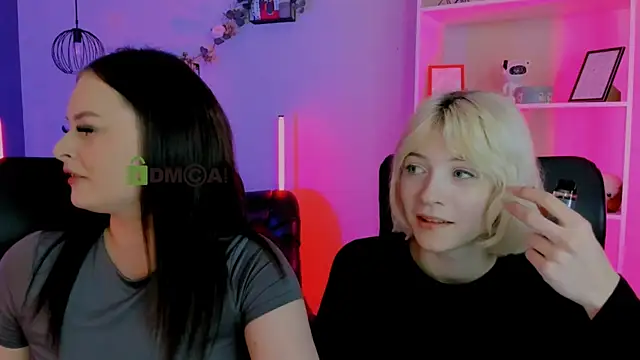 miss courtney  online show from 13, 4, 2026