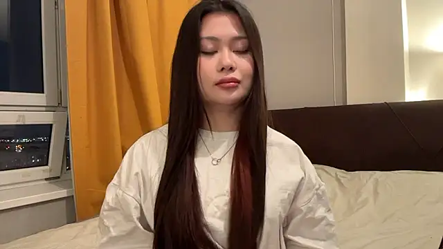 YukiLian online show from 6, 3, 2026