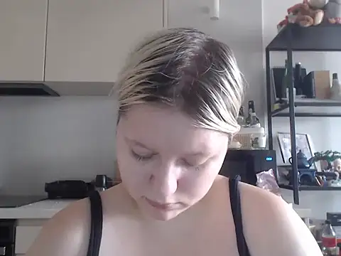 Snapshot of LenaSecret19 chatting on 30, 6, 2026 LenaSecret19 online show from 30, 6, 2026
