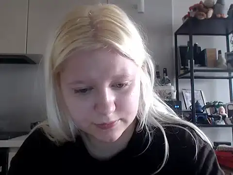 Snapshot of LenaSecret19 chatting on 7, 7, 2026 LenaSecret19 online show from 7, 7, 2026