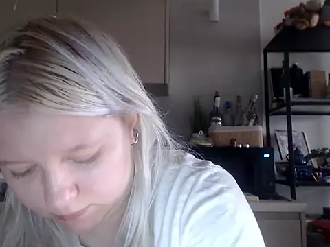 Snapshot of LenaSecret19 chatting on 15, 7, 2026 LenaSecret19 online show from 15, 7, 2026