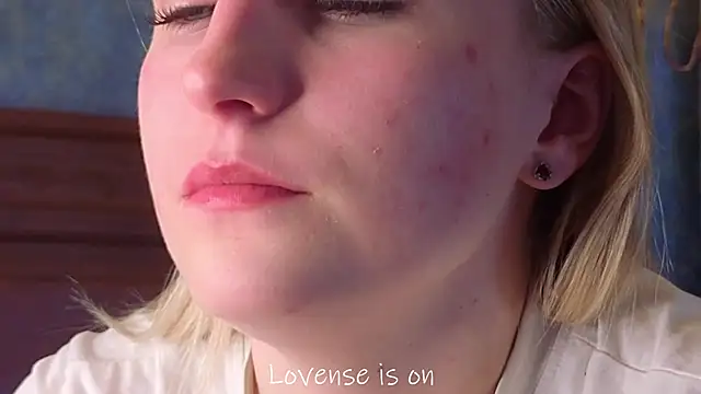 CatarinaGulla online show from 24, 4, 2026