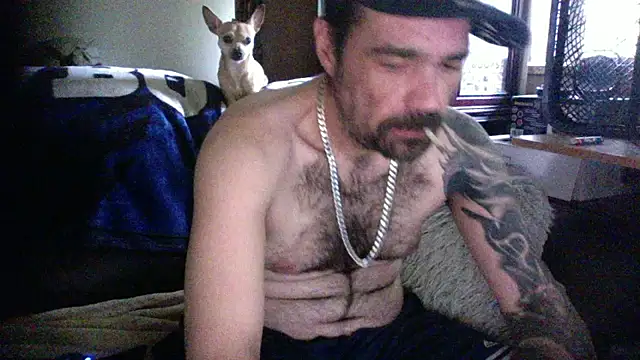 Snapshot of KinkyTOMan chatting on 5, 6, 2026 KinkyTOMan online show from 5, 6, 2026