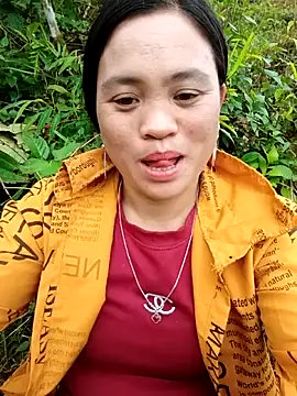 Snapshot of Mayxinh_love chatting on 22, 4, 2026 Mayxinh love online show from 22, 4, 2026
