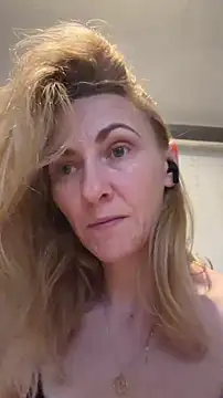 Secret Ladyx online show from 6, 4, 2026