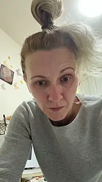 Snapshot of Secret_Ladyx chatting on 29, 4, 2026 Secret Ladyx online show from 29, 4, 2026