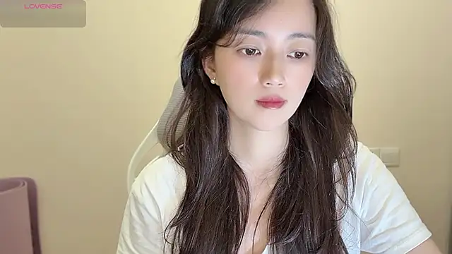 Snapshot of jinxiyao01 chatting on 18, 6, 2026 jinxiyao01 online show from 18, 6, 2026