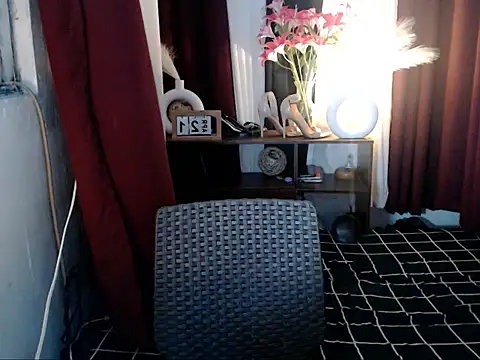 Snapshot of DevilCockMaxine chatting on 23, 4, 2026 DevilCockMaxine online show from 23, 4, 2026