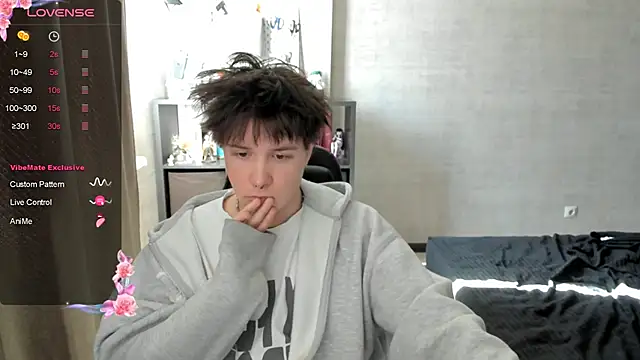 MIya Chinen online show from 10, 4, 2026