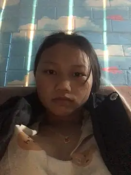 Snapshot of TieuVy99 chatting on 17, 3, 2026 TieuVy99 online show from 17, 3, 2026