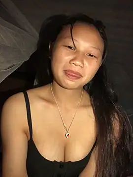 Snapshot of TieuVy99 chatting on 4, 3, 2026 TieuVy99 online show from 4, 3, 2026