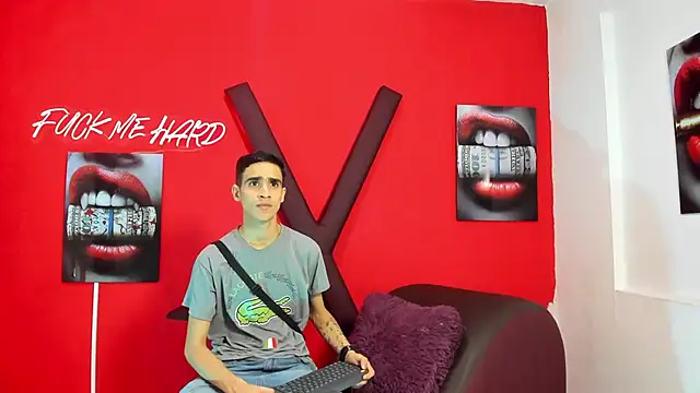 SKYN MAN online show from 29, 3, 2026