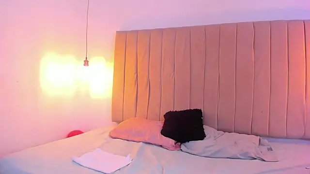 karina foxi online show from 8, 3, 2026