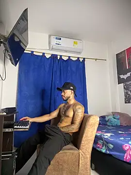 Kenny romano online show from 11, 3, 2026