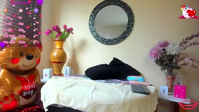 Maye Milf  online show from 13, 3, 2026