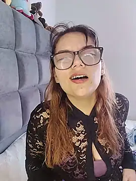 Snapshot of kittyBlossom_1 chatting on 1, 8, 2026 kittyBlossom 1 online show from 1, 8, 2026