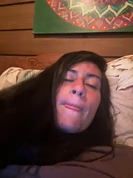 Geovana blan online show from 18, 4, 2026