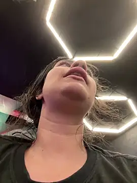 Geovana blan online show from 31, 3, 2026