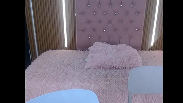 Snapshot of vicky_wel chatting on 21, 5, 2026 vicky wel online show from 21, 5, 2026