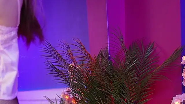 SerenaCandy online show from 6, 3, 2026