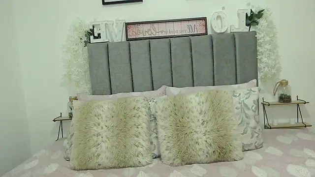 OliviaValentti online show from 26, 3, 2026