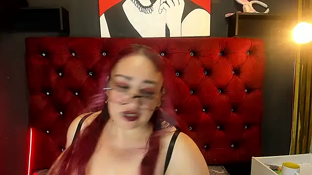 Sarah  Moonx online show from 16, 4, 2026