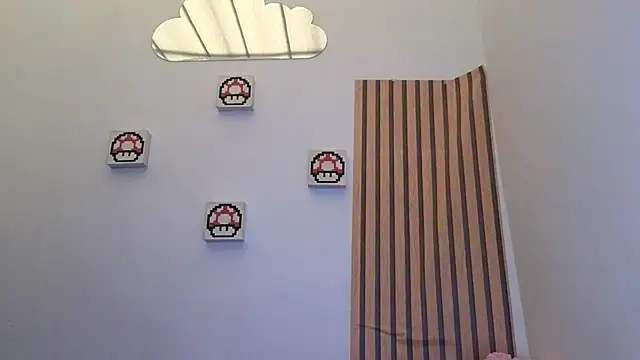 Caroline hernandes online show from 9, 4, 2026