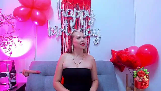 KahiaSmith online show from 11, 5, 2026