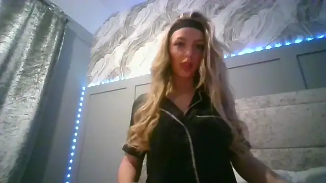 LusciousLailax online show from 3, 3, 2026