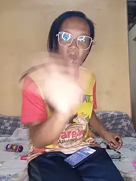 Snapshot of Sraveneno chatting on 8, 6, 2026 Sraveneno online show from 8, 6, 2026