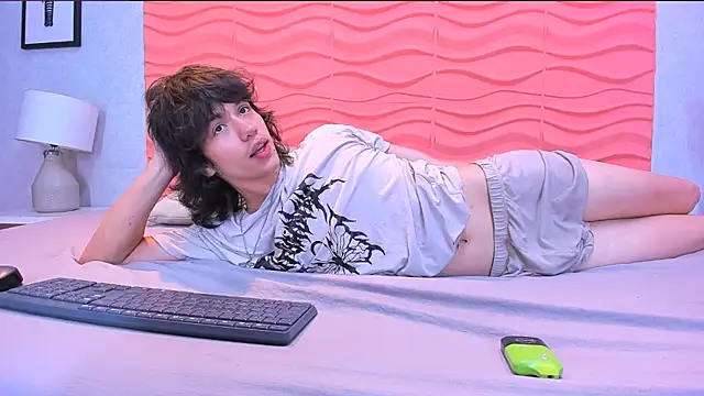 Snapshot of Erick_Ferrer chatting on 6, 4, 2026 Erick Ferrer online show from 6, 4, 2026