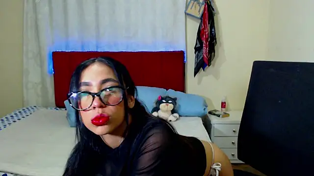 Snapshot of Angels66v chatting on 18, 5, 2026 Angels66v online show from 18, 5, 2026