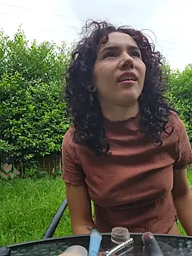 Isabella Stark online show from 24, 4, 2026