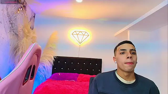 Ariatna Andy online show from 31, 3, 2026