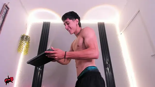 Snapshot of Dark_Valentino_ chatting on 13, 7, 2026 Dark Valentino online show from 13, 7, 2026