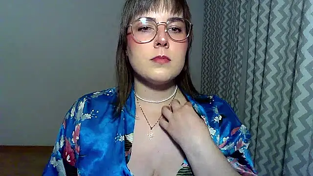 Snapshot of ClaraHard chatting on 22, 7, 2026 ClaraHard online show from 22, 7, 2026