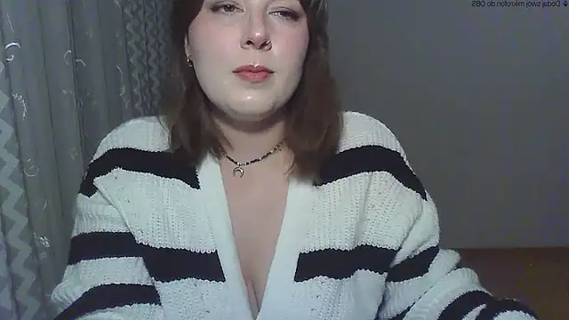 Snapshot of ClaraHard chatting on 2, 6, 2026 ClaraHard online show from 2, 6, 2026