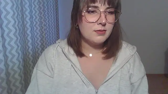 Snapshot of ClaraHard chatting on 11, 6, 2026 ClaraHard online show from 11, 6, 2026