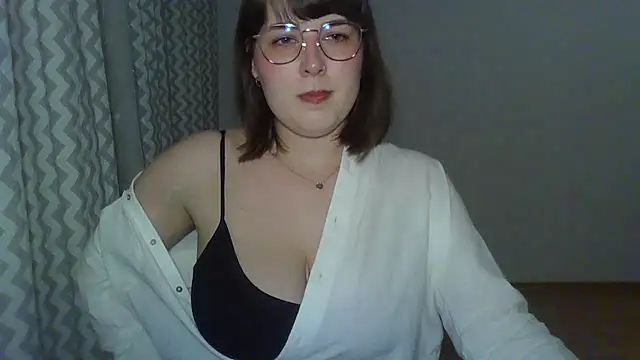 ClaraHard online show from 15, 4, 2026