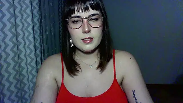 Snapshot of ClaraHard chatting on 16, 7, 2026 ClaraHard online show from 16, 7, 2026