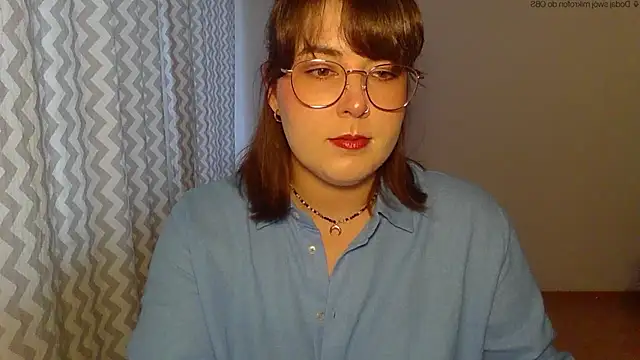 Snapshot of ClaraHard chatting on 27, 5, 2026 ClaraHard online show from 27, 5, 2026