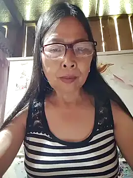 Snapshot of Sky-rain98 chatting on 18, 5, 2026 Sky-rain98 online show from 18, 5, 2026