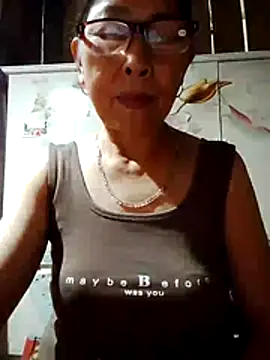 Snapshot of Sky-rain98 chatting on 6, 5, 2026 Sky-rain98 online show from 6, 5, 2026