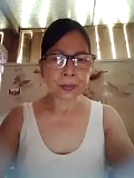 Snapshot of Sky-rain98 chatting on 5, 6, 2026 Sky-rain98 online show from 5, 6, 2026