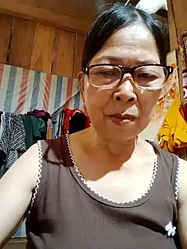 Snapshot of Sky-rain98 chatting on 7, 6, 2026 Sky-rain98 online show from 7, 6, 2026