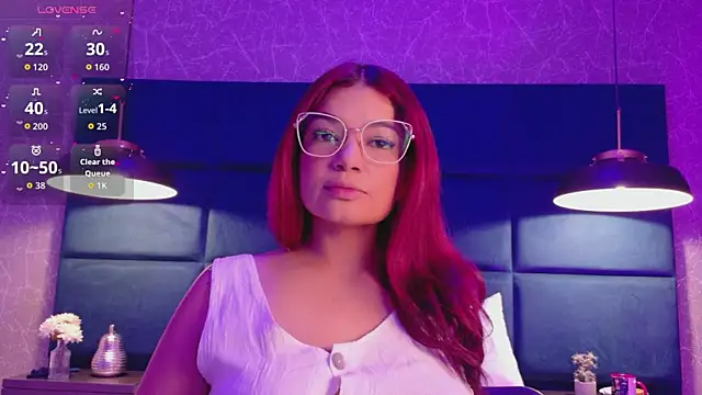Snapshot of PaulaVegaa chatting on 17, 5, 2026 PaulaVegaa online show from 17, 5, 2026