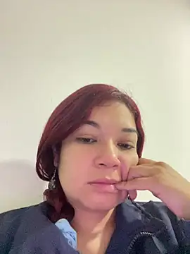 Snapshot of PaulaVegaa chatting on 3, 5, 2026 PaulaVegaa online show from 3, 5, 2026